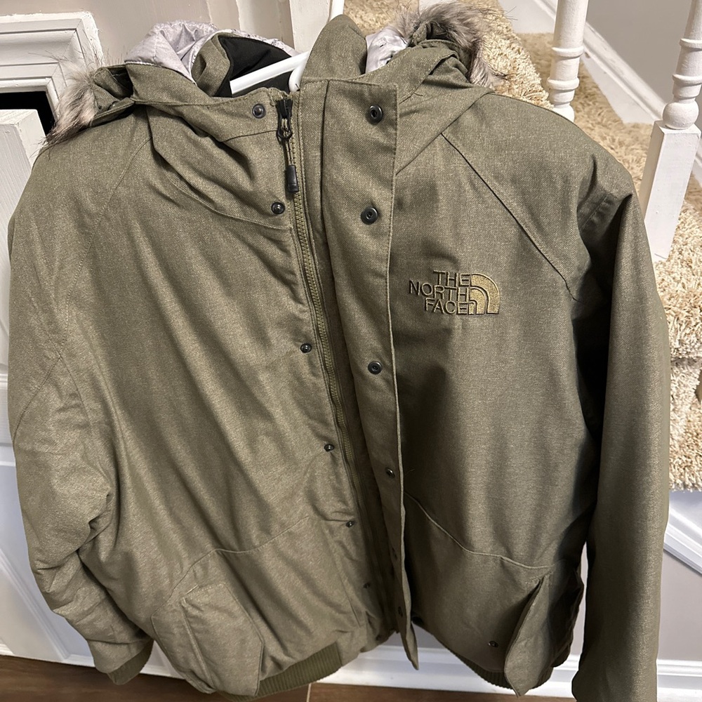Men’s Northface winter coat size XL